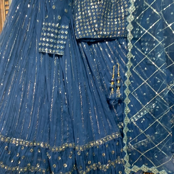 Brand new lengha in size 38 - Picture 5 of 8